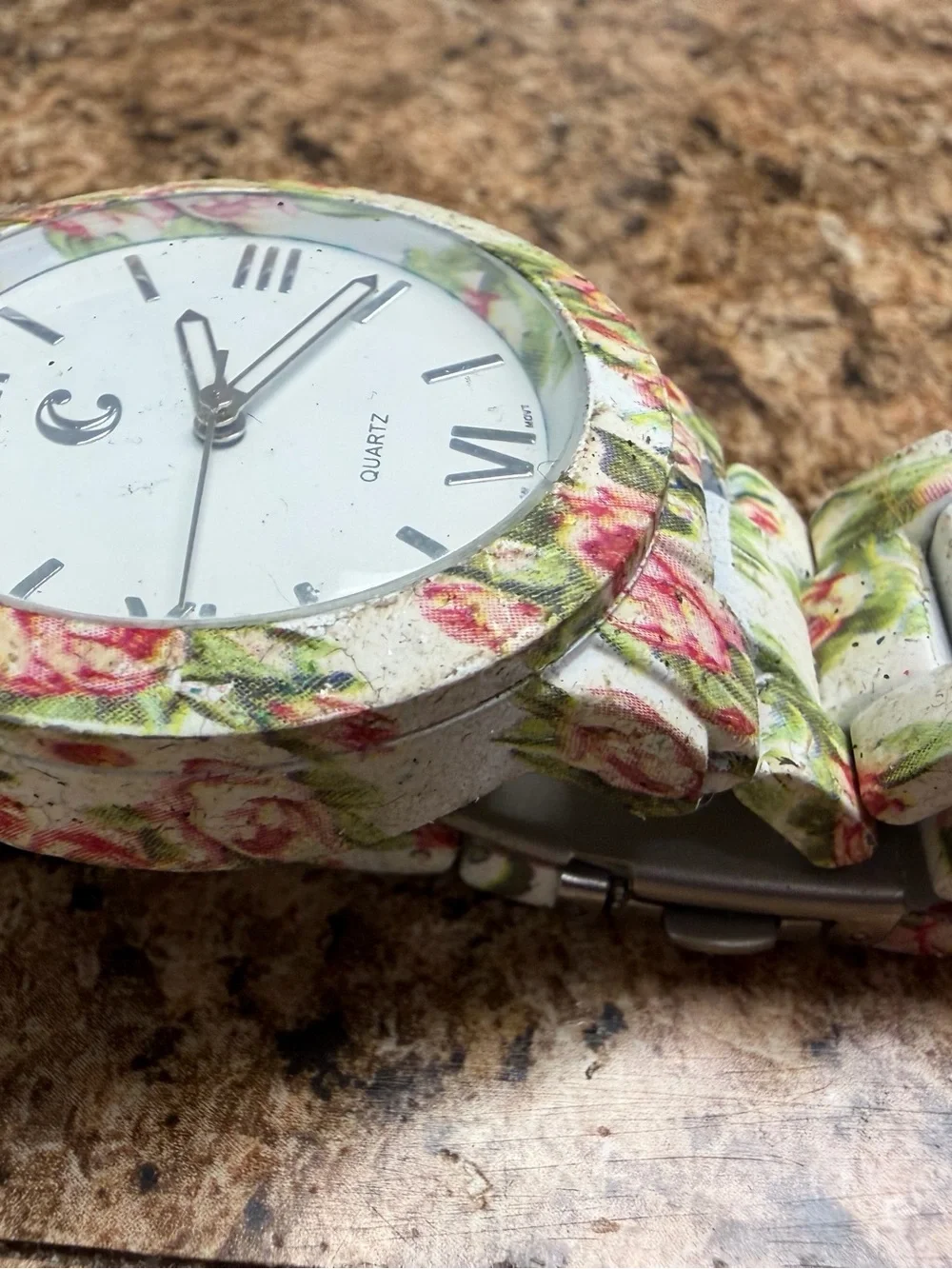Women’s Floral Rose Quartz Watch Chunky Bracelet Roman Numerals Cottagecore